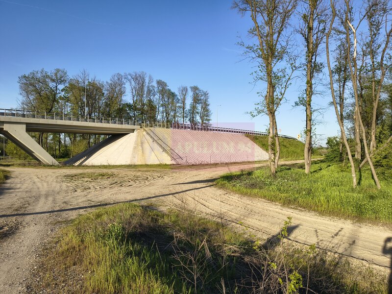 Teren la Jonctiunea dintre A0 si DN5